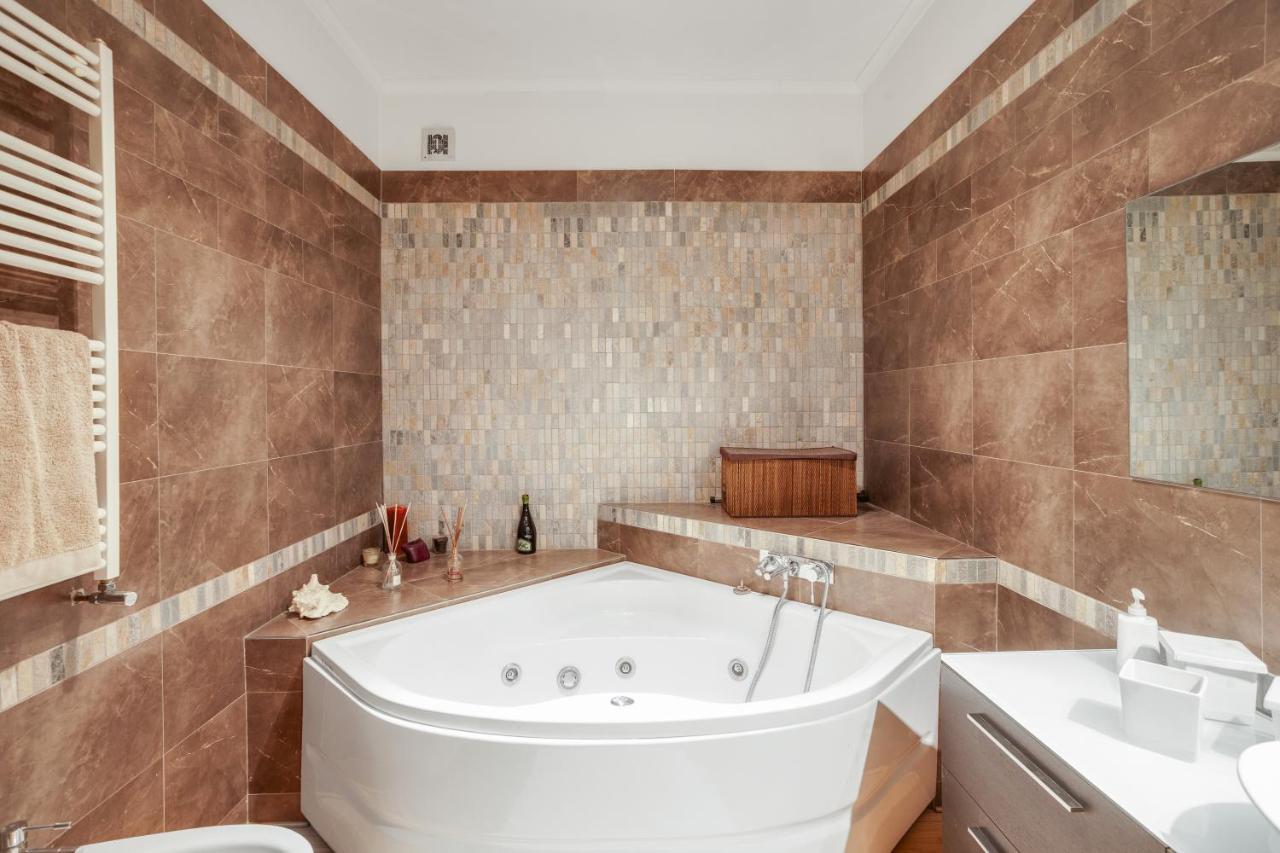*Movies & Books* Stylish House With Jacuzzi Apartment Bari Luaran gambar